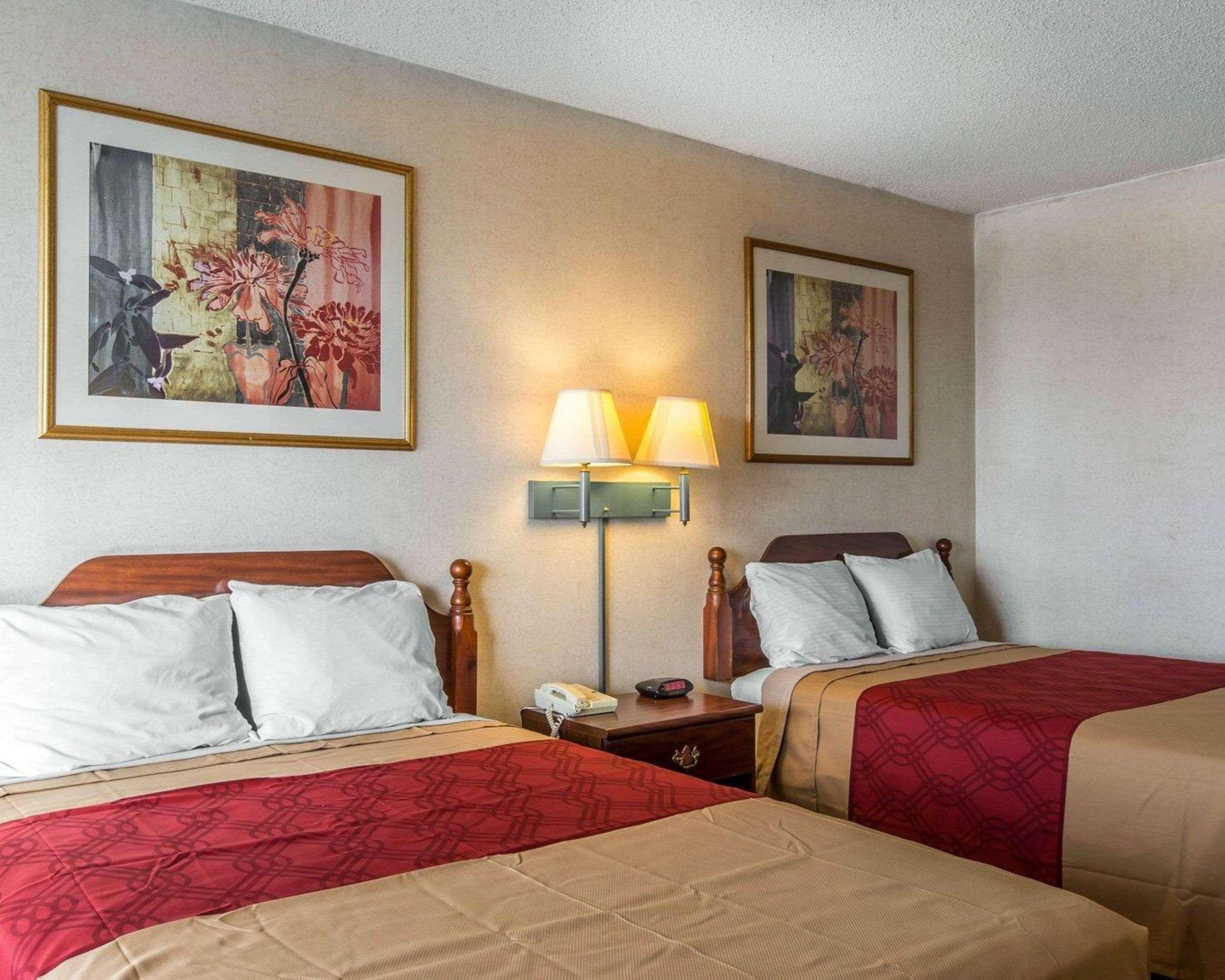 Econo Lodge Calhoun Exteriér fotografie
